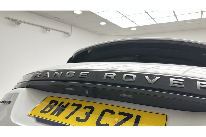 Land Rover Range Rover Evoque P300e S - U3567