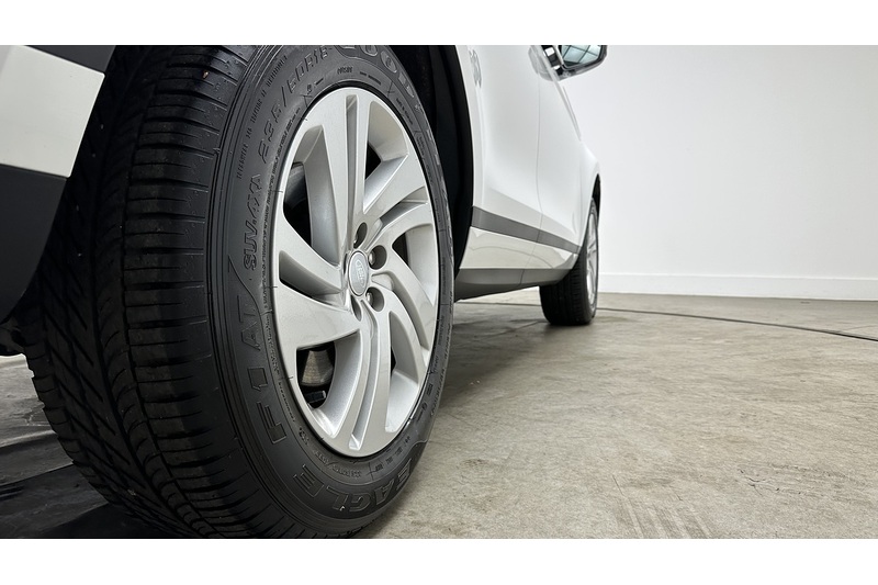 Land Rover Range Rover Evoque P300e S - U3567