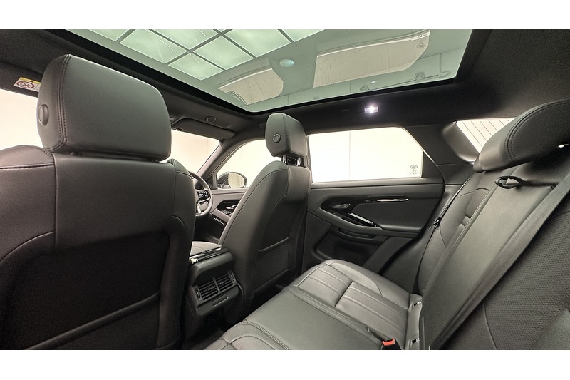 Land Rover Range Rover Evoque P300e S - U3567