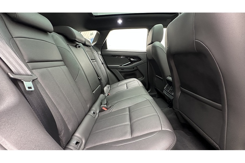 Land Rover Range Rover Evoque P300e S - U3567