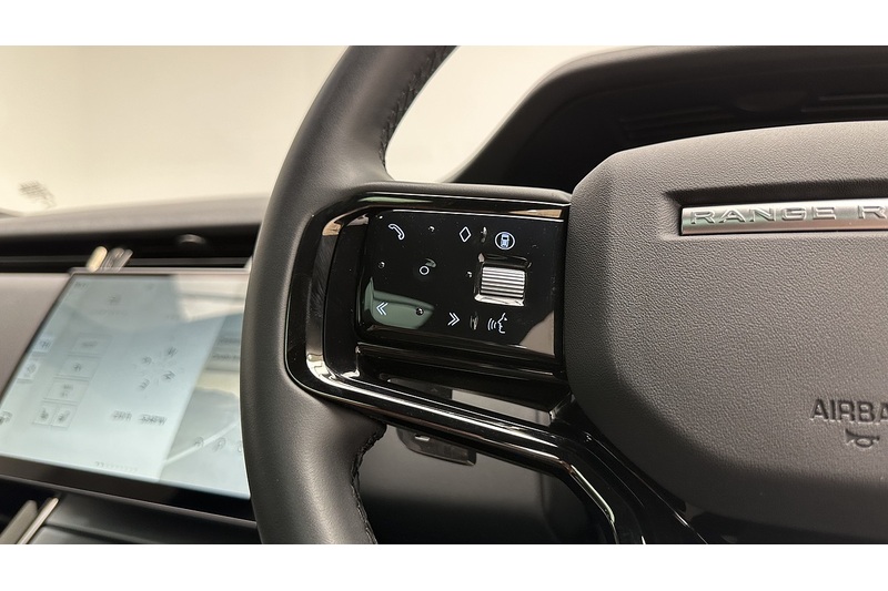 Land Rover Range Rover Evoque P300e S - U3567