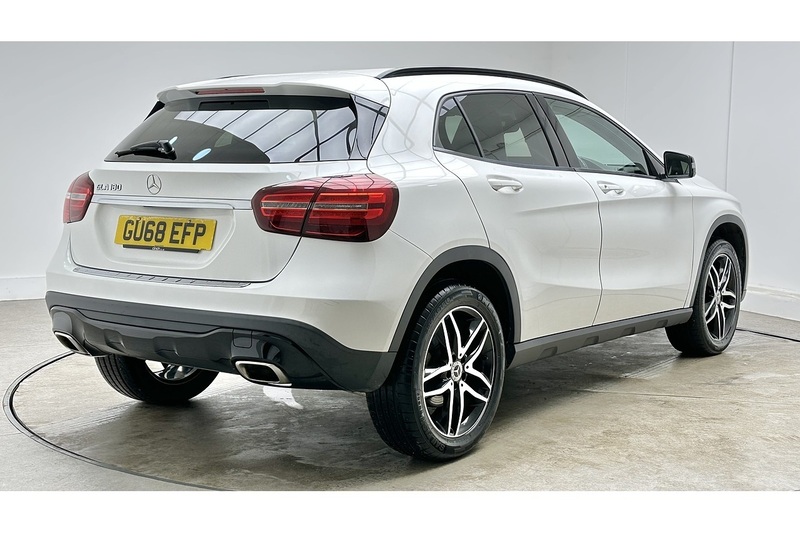 Mercedes-Benz GLA GLA180 Urban Edition - U3582