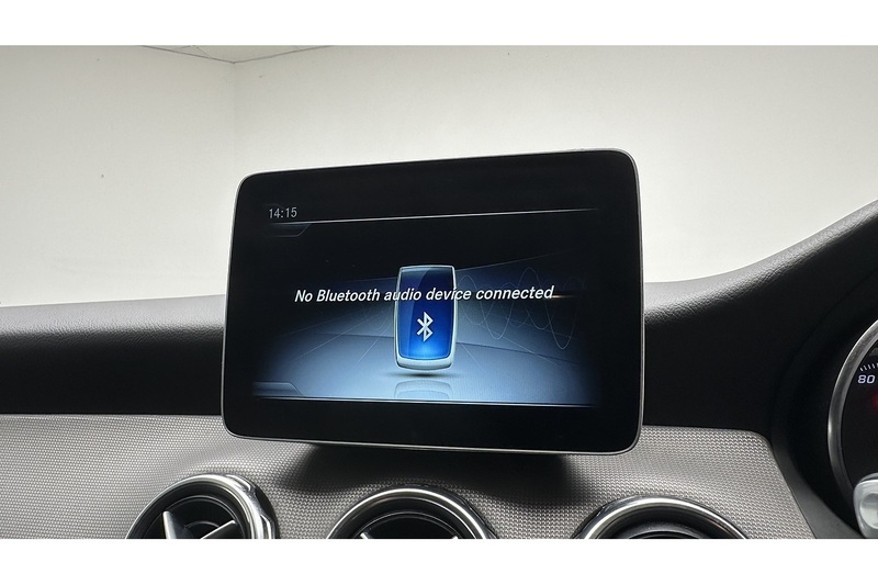 Mercedes-Benz GLA GLA180 Urban Edition - U3582