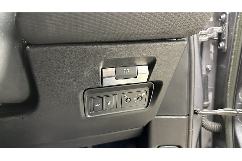 Land Rover Range Rover Evoque P300e R-Dynamic S - U3588