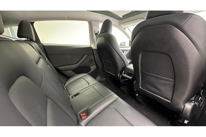 Tesla Model Y  - U3595
