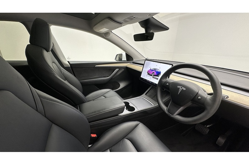 Tesla Model Y  - U3595