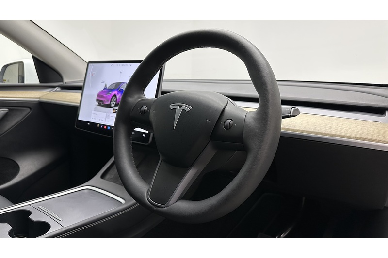 Tesla Model Y  - U3595