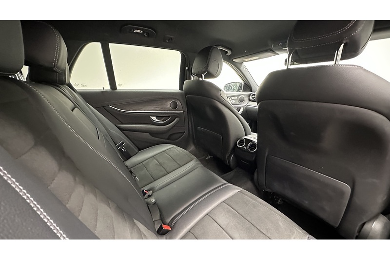 Mercedes-Benz E Class E220d AMG Line Night Edition - U3602