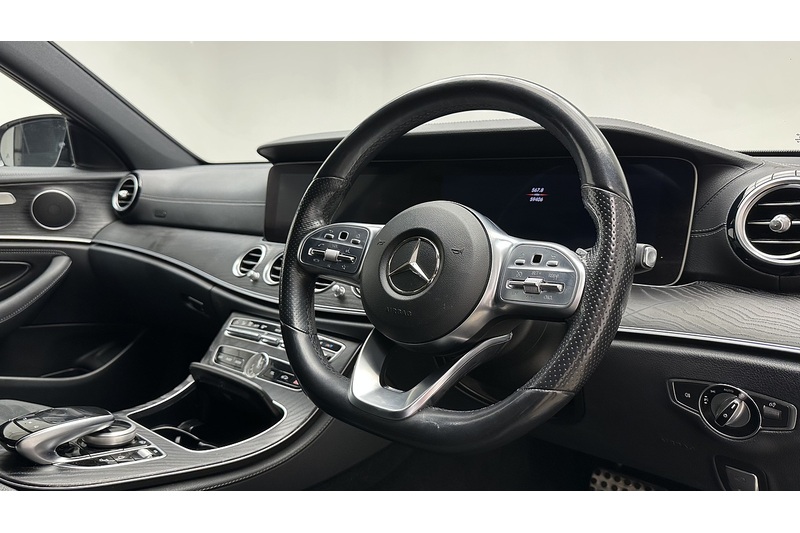 Mercedes-Benz E Class E220d AMG Line Night Edition - U3602