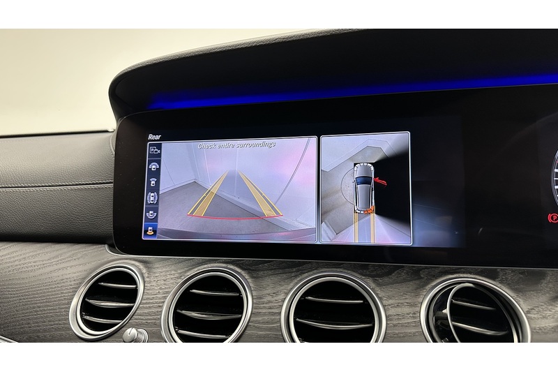 Mercedes-Benz E Class E220d AMG Line Night Edition - U3602