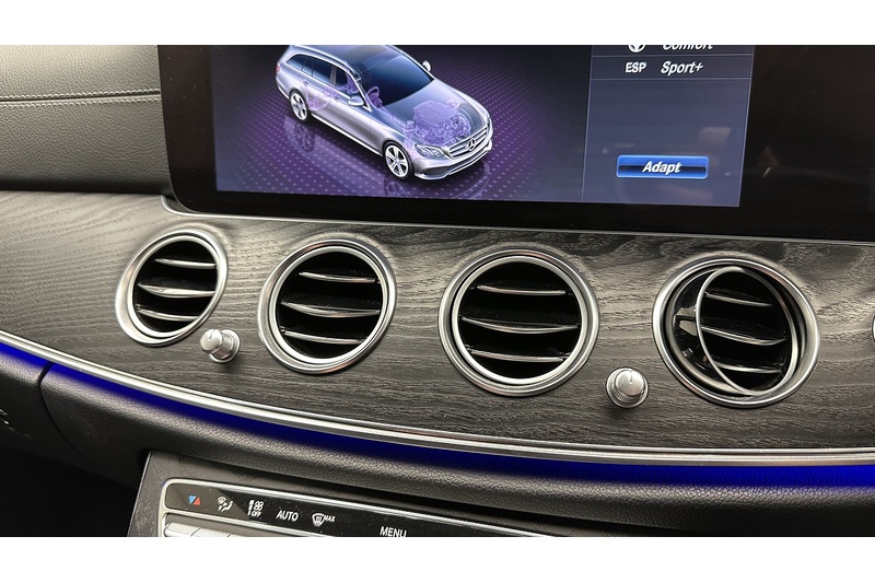 Mercedes-Benz E Class E220d AMG Line Night Edition - U3602