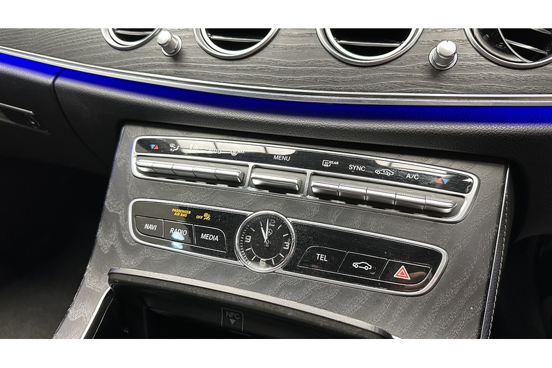 Mercedes-Benz E Class E220d AMG Line Night Edition - U3602