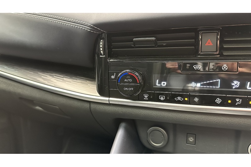 Nissan Qashqai DIG-T MHEV Tekna - U3603