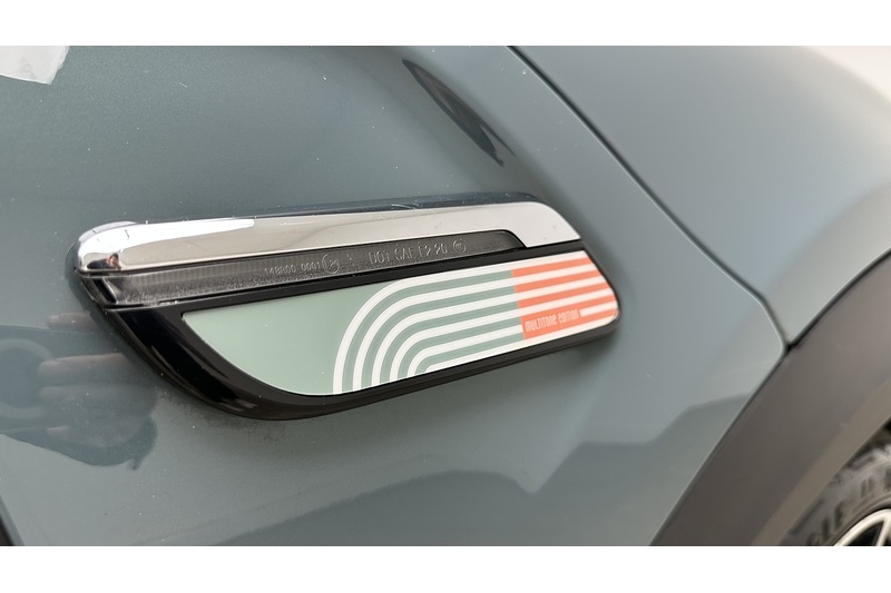 MINI Electric Hatch Cooper SE Multitone Edition - U3609