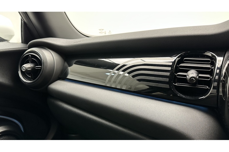 MINI Electric Hatch Cooper SE Multitone Edition - U3609