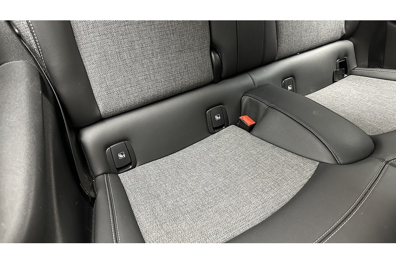 MINI Electric Hatch Cooper SE Multitone Edition - U3609