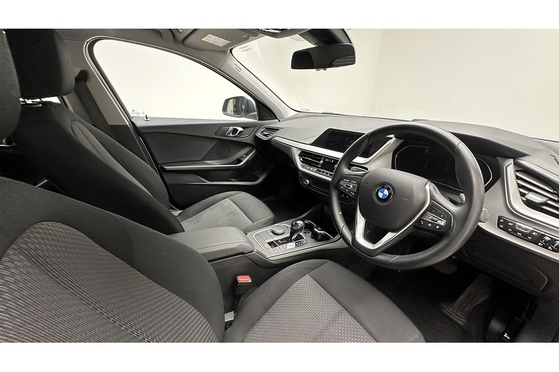 BMW 1 Series 118i SE - U3610
