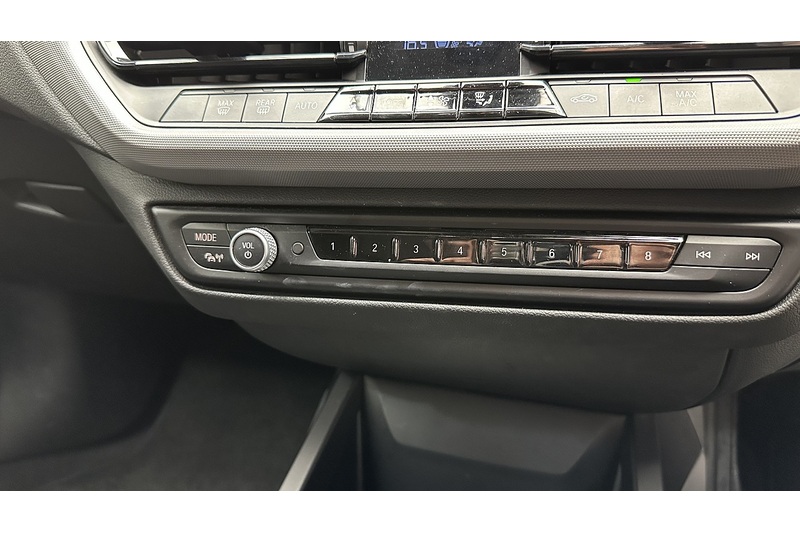 BMW 1 Series 118i SE - U3610