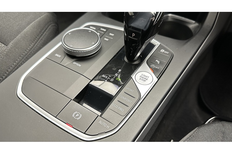 BMW 1 Series 118i SE - U3610