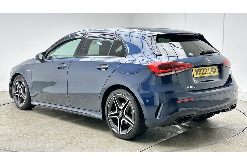 Mercedes-Benz A Class A180 AMG Line Edition - U3617