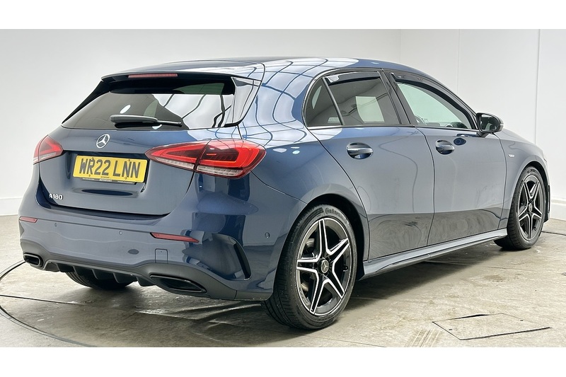 Mercedes-Benz A Class A180 AMG Line Edition - U3617