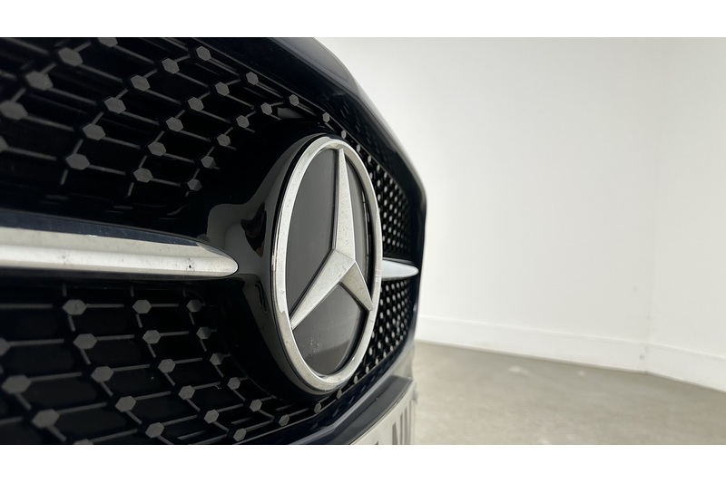 Mercedes-Benz A Class A180 AMG Line Edition - U3617