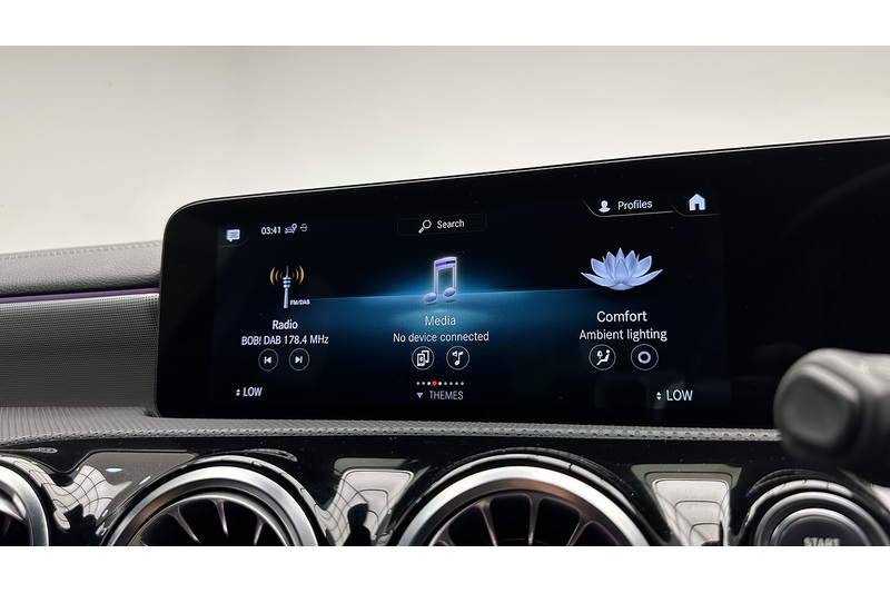 Mercedes-Benz A Class A180 AMG Line Edition - U3617