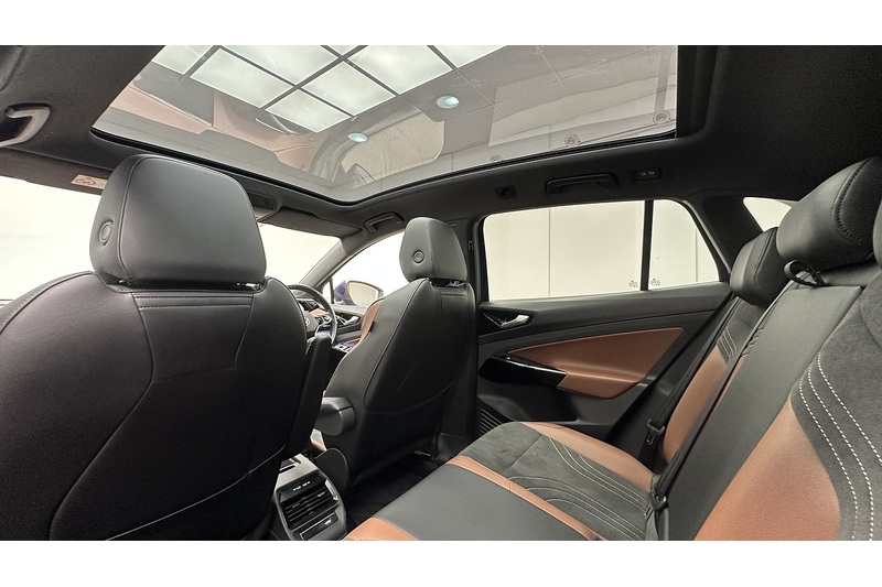 Volkswagen ID.4 Pro Performance Family - U3618