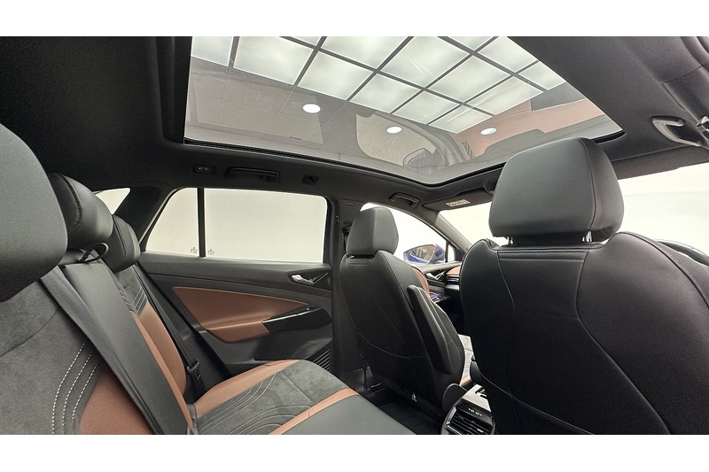 Volkswagen ID.4 Pro Performance Family - U3618