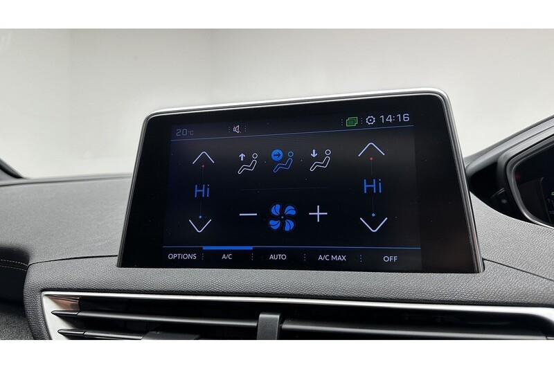 Peugeot 3008 PureTech GT Line Premium - U3620