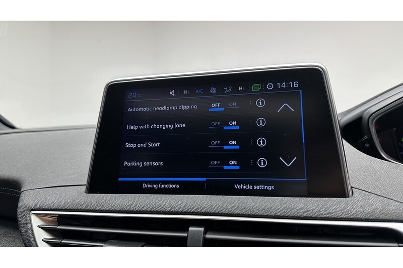 Peugeot 3008 PureTech GT Line Premium - U3620