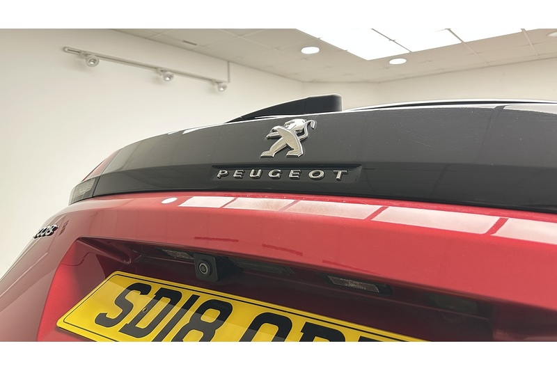 Peugeot 3008 PureTech GT Line Premium - U3620
