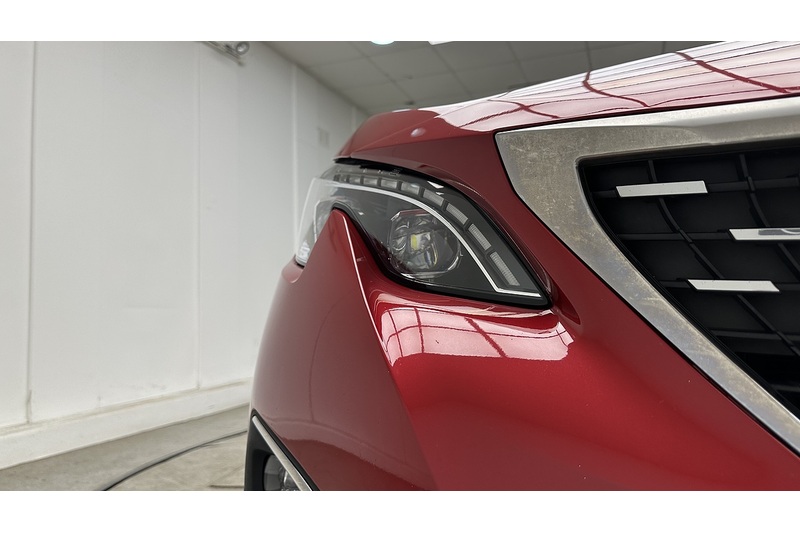 Peugeot 3008 PureTech GT Line Premium - U3620