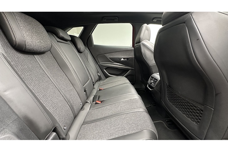 Peugeot 3008 PureTech GT Line Premium - U3620