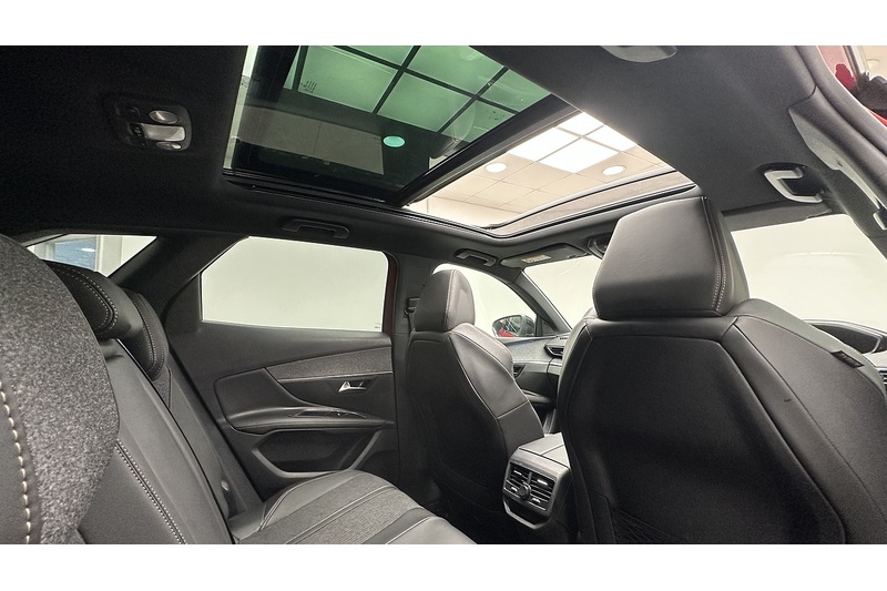 Peugeot 3008 PureTech GT Line Premium - U3620