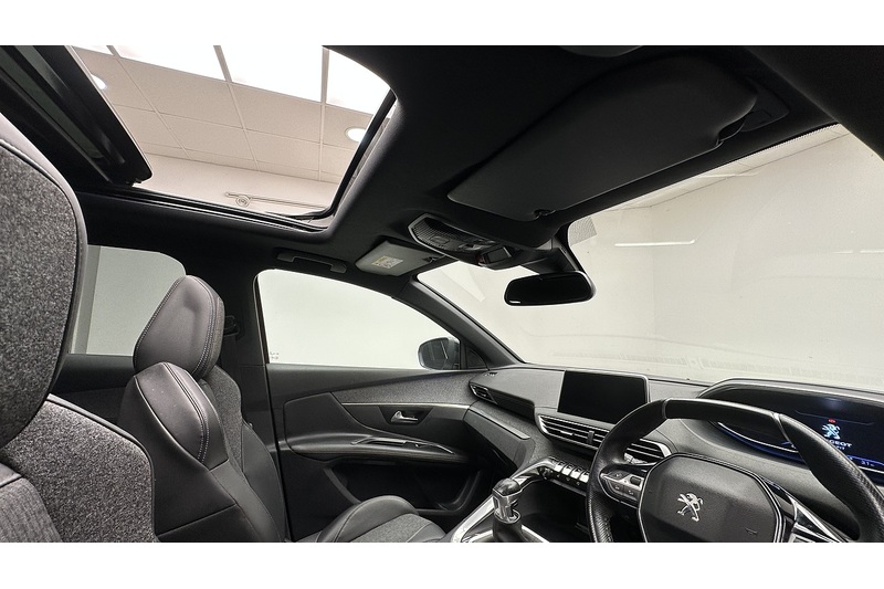 Peugeot 3008 PureTech GT Line Premium - U3620