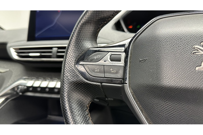 Peugeot 3008 PureTech GT Line Premium - U3620