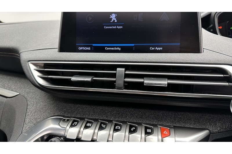 Peugeot 3008 PureTech GT Line Premium - U3620