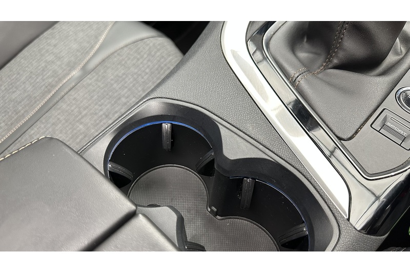 Peugeot 3008 PureTech GT Line Premium - U3620