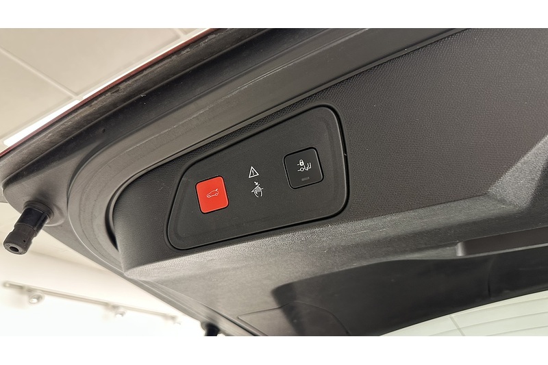 Peugeot 3008 PureTech GT Line Premium - U3620