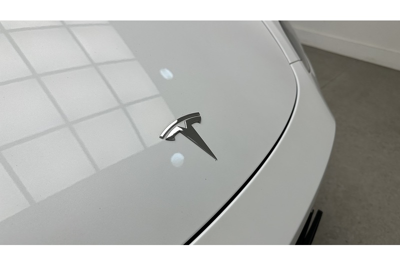 Tesla Model Y  - U3625