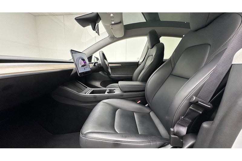 Tesla Model Y  - U3625