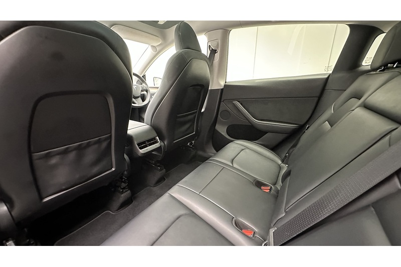 Tesla Model Y  - U3625