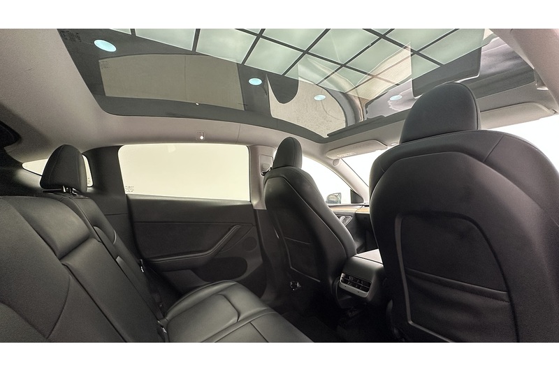 Tesla Model Y  - U3625