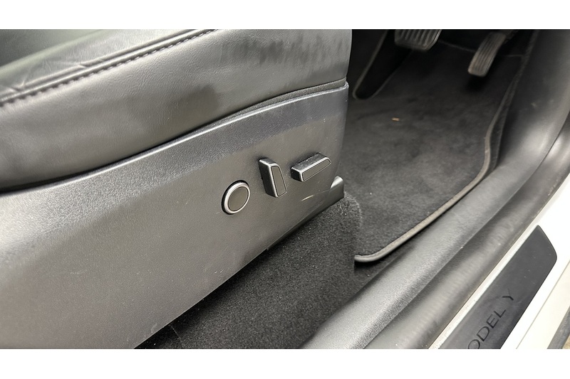 Tesla Model Y  - U3625