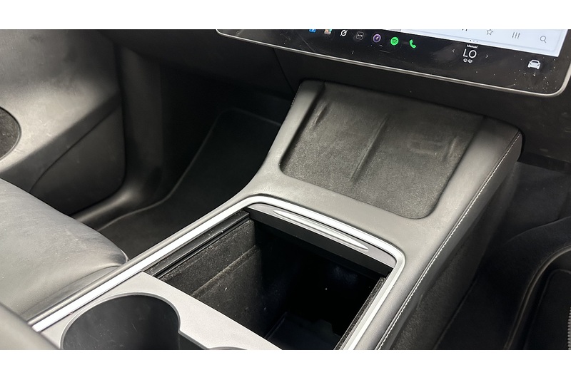 Tesla Model Y  - U3625