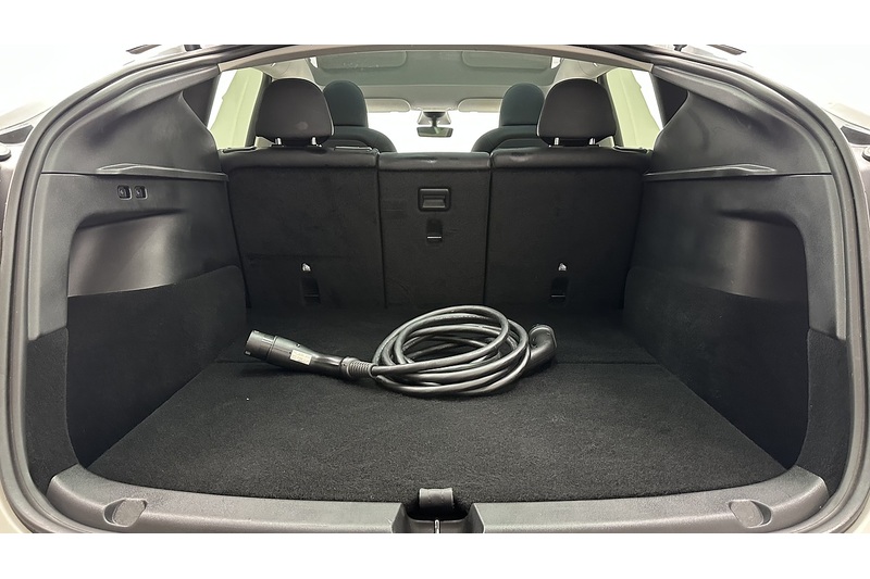 Tesla Model Y  - U3625