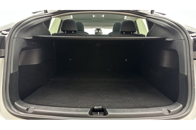 Tesla Model Y  - U3627