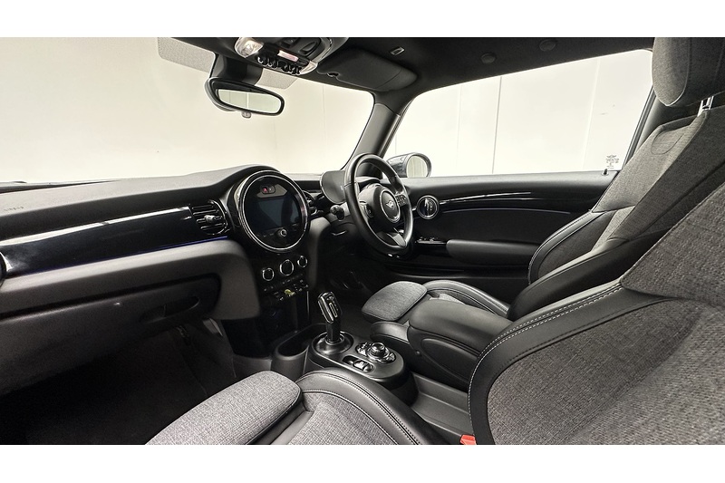 MINI Electric Hatch Cooper SE Level 2 - U3629