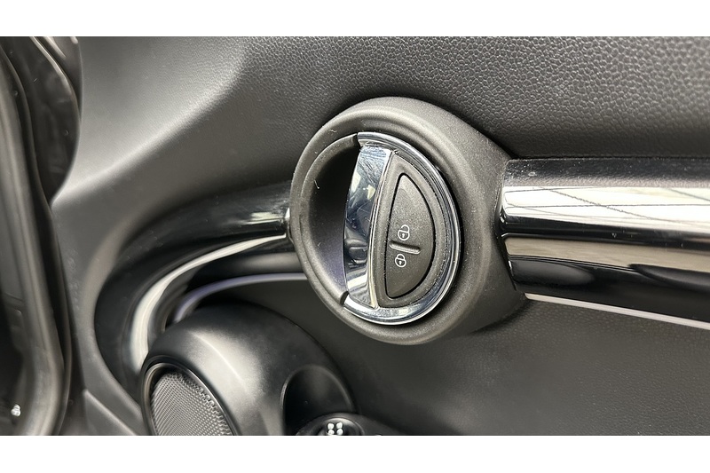 MINI Electric Hatch Cooper SE Level 2 - U3629